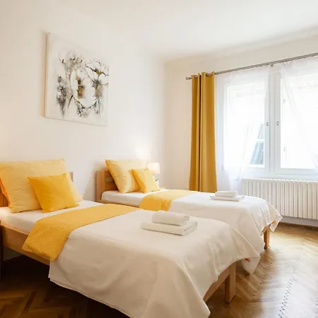 Apartment Hubert Family Rezidence Prague